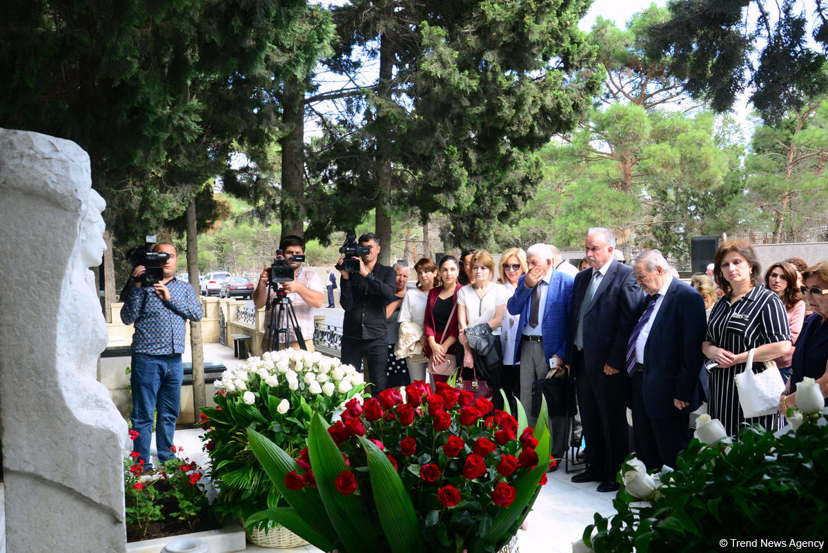 Azərbaycanın dünya elminə bəxş etdiyi görkəmli simalardan biri - şərqşünas alim Aida İmanquliyevanın xatirəsi anılıb (FOTO)