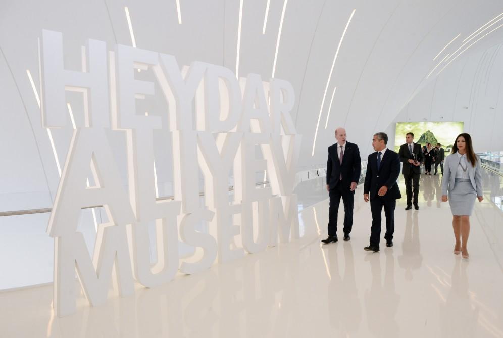 Heydər Əliyev Fondu və BP birgə layihələrin icrasına dair əməkdaşlıq memorandumu imzalayıb (FOTO)
