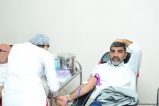 Bu saata Təzəpirdə Aşura ilə bağlı 130 nəfər qan verdi (FOTO)