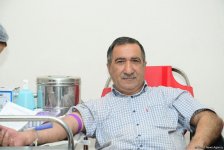 Bu saata Təzəpirdə Aşura ilə bağlı 130 nəfər qan verdi (FOTO)