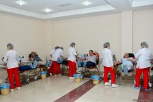 Bu saata Təzəpirdə Aşura ilə bağlı 130 nəfər qan verdi (FOTO)