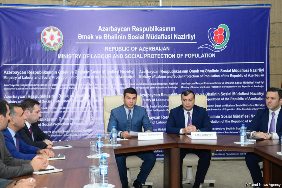ƏƏSMN və Kiçik və Orta Biznesin İnkişafı Agentliyi memorandum imzalayıb (FOTO)