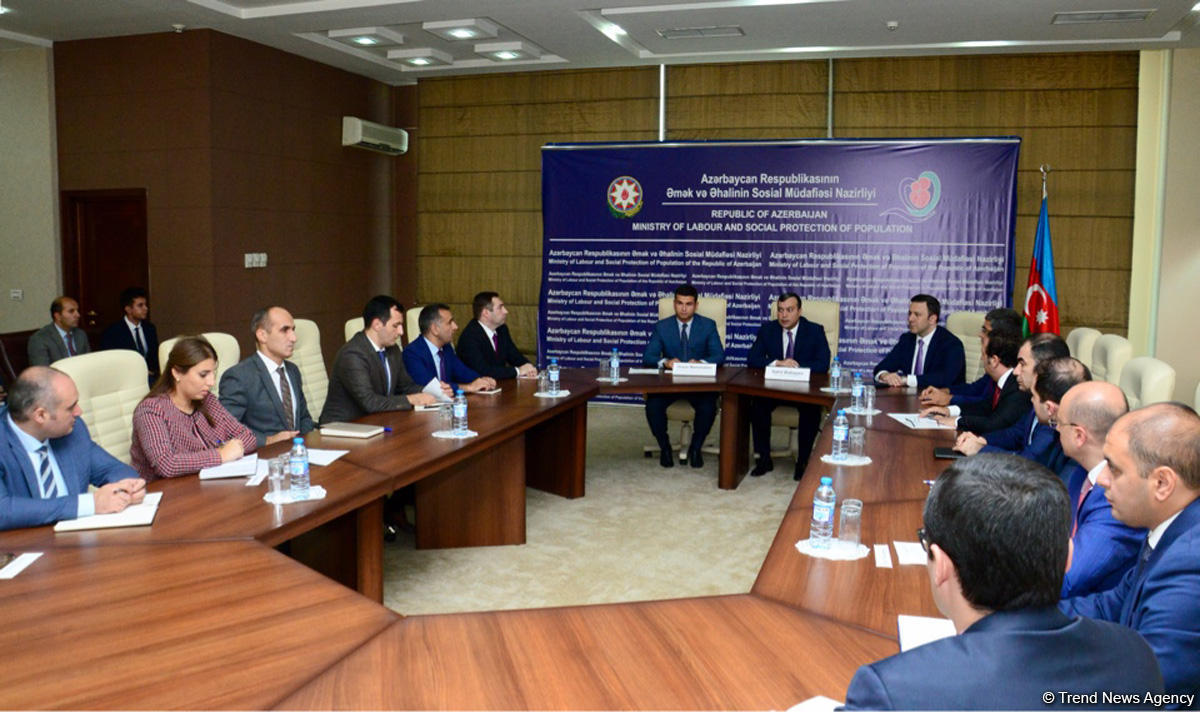 ƏƏSMN və Kiçik və Orta Biznesin İnkişafı Agentliyi memorandum imzalayıb (FOTO)