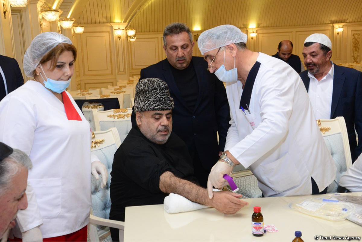 Qafqaz Müsəlmanları İdarəsində qanvermə aksiyası keçirilib (FOTO)