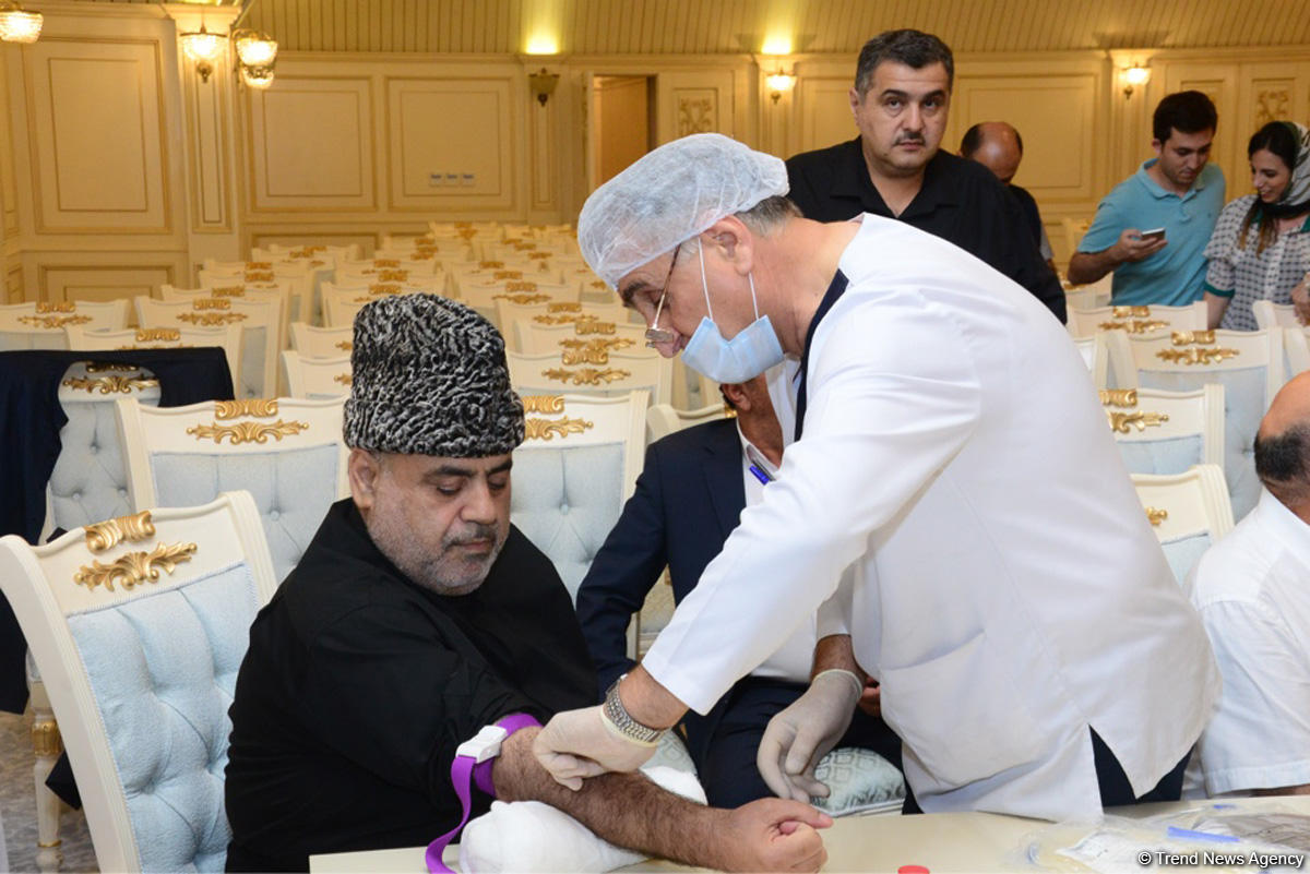 Qafqaz Müsəlmanları İdarəsində qanvermə aksiyası keçirilib (FOTO)