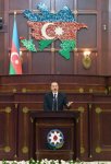 Prezident İlham Əliyev Milli Məclisdə Azərbaycan parlamentinin 100 illiyi münasibətilə təntənəli iclasda iştirak edib (YENİLƏNİB-4) (FOTO)