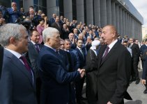 Prezident İlham Əliyev Milli Məclisdə Azərbaycan parlamentinin 100 illiyi münasibətilə təntənəli iclasda iştirak edib (YENİLƏNİB-4) (FOTO)