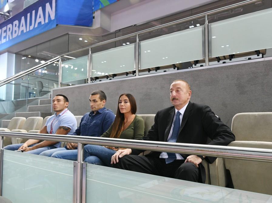 Prezident İlham Əliyev Bakıda keçirilən cüdo üzrə dünya çempionatında bürünc medal uğrunda qarşılaşmaya baxıb (YENİLƏNİB) (FOTO)