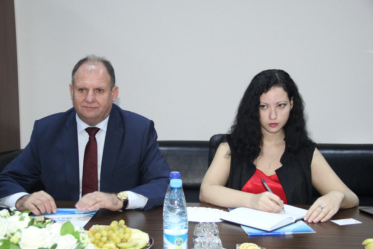 Moldovanın Azərbaycandakı səfiri Bilik Fondunda olub (FOTO)