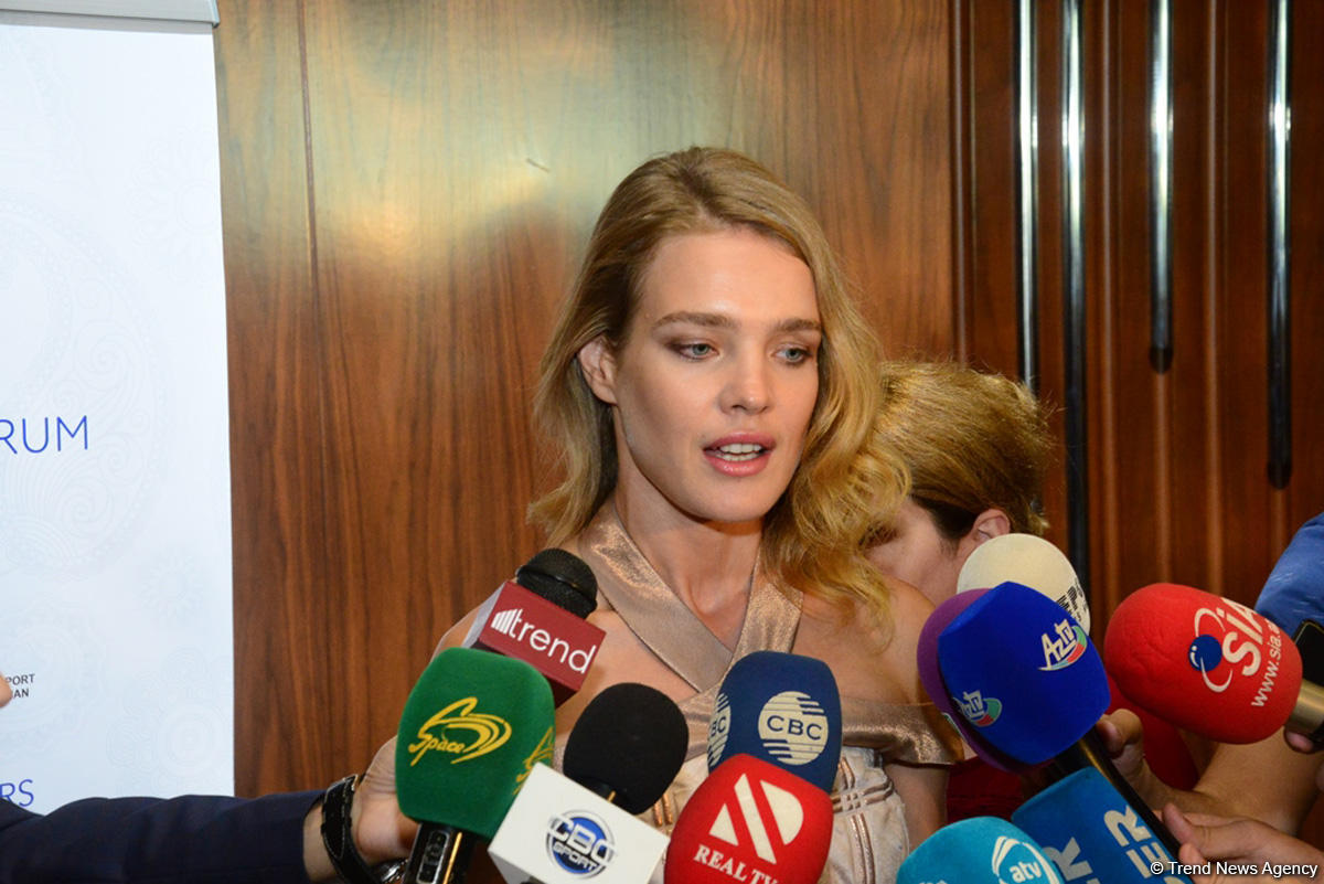 Bakıda Xüsusi Olimpiya Hərəkatı Gənc Liderlər forumu öz işinə başlayıb (FOTO)