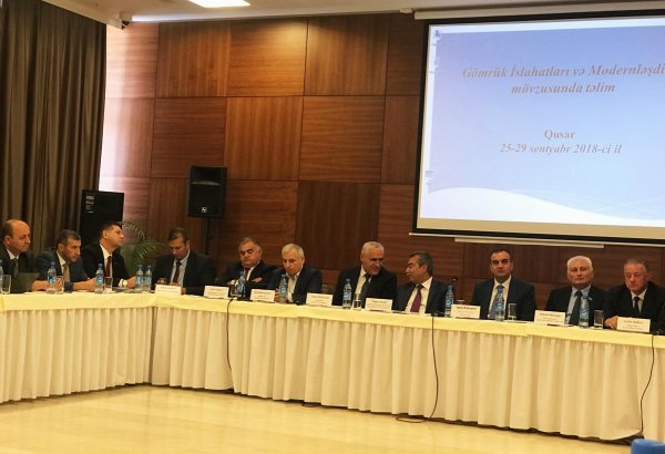 Bu il elektron ticarətdən 400 min manatdan çox gömrük rüsumu yığılıb (FOTO)