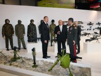 Prezident İlham Əliyev üçüncü “ADEX-2018” Azərbaycan Beynəlxalq müdafiə sərgisi ilə tanış olub (FOTO) (YENİLƏNİB)