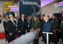 Prezident İlham Əliyev üçüncü “ADEX-2018” Azərbaycan Beynəlxalq müdafiə sərgisi ilə tanış olub (FOTO) (YENİLƏNİB)