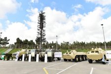 Prezident İlham Əliyev üçüncü “ADEX-2018” Azərbaycan Beynəlxalq müdafiə sərgisi ilə tanış olub (FOTO) (YENİLƏNİB)