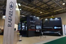 Prezident İlham Əliyev üçüncü “ADEX-2018” Azərbaycan Beynəlxalq müdafiə sərgisi ilə tanış olub (FOTO) (YENİLƏNİB)