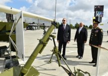 Prezident İlham Əliyev üçüncü “ADEX-2018” Azərbaycan Beynəlxalq müdafiə sərgisi ilə tanış olub (FOTO) (YENİLƏNİB)