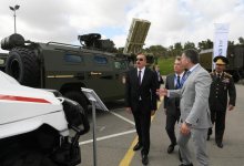 Prezident İlham Əliyev üçüncü “ADEX-2018” Azərbaycan Beynəlxalq müdafiə sərgisi ilə tanış olub (FOTO) (YENİLƏNİB)