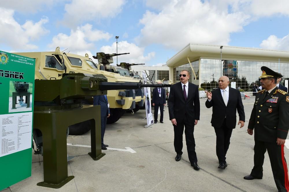 Prezident İlham Əliyev üçüncü “ADEX-2018” Azərbaycan Beynəlxalq müdafiə sərgisi ilə tanış olub (FOTO) (YENİLƏNİB)