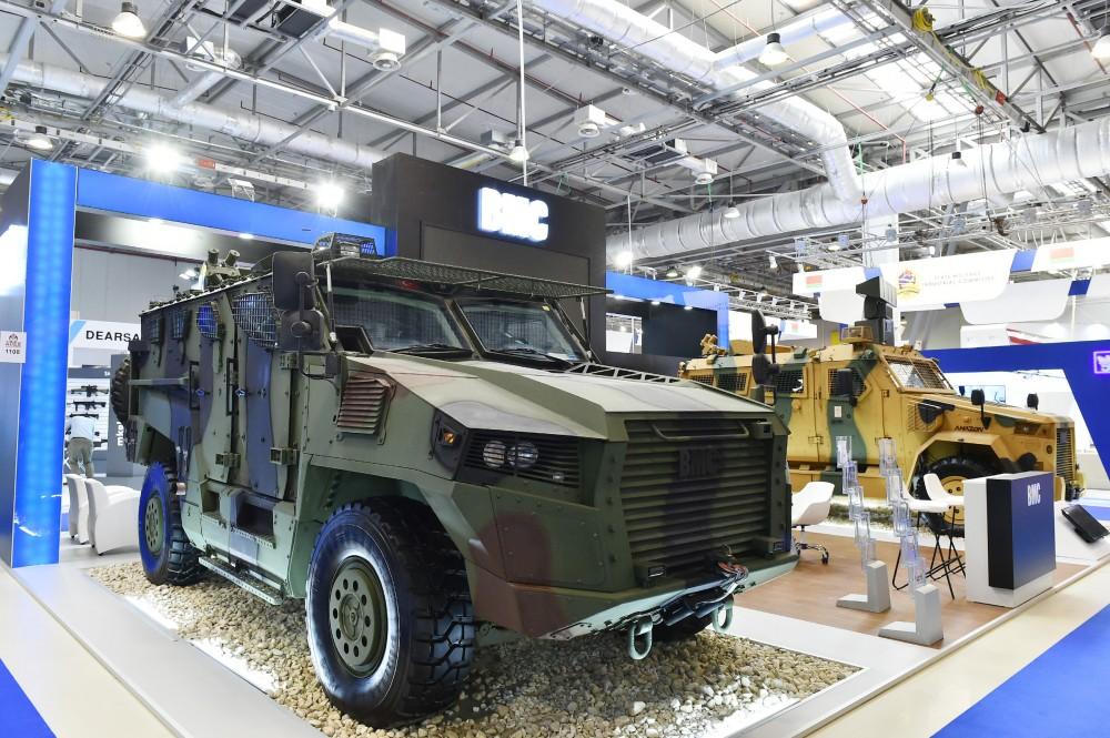 Prezident İlham Əliyev üçüncü “ADEX-2018” Azərbaycan Beynəlxalq müdafiə sərgisi ilə tanış olub (FOTO) (YENİLƏNİB)