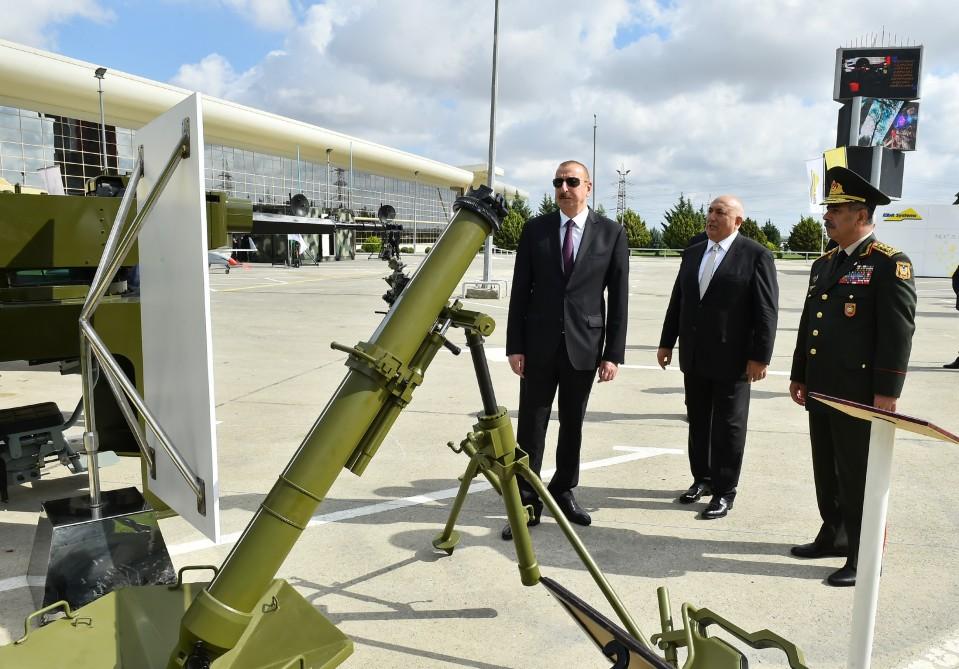 Prezident İlham Əliyev üçüncü “ADEX-2018” Azərbaycan Beynəlxalq müdafiə sərgisi ilə tanış olub (FOTO) (YENİLƏNİB)