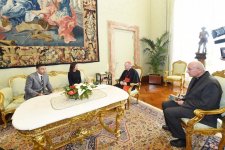 Birinci vitse-prezident Mehriban Əliyeva Müqəddəs Taxt-Tacın dövlət katibi kardinal Pietro Parolin ilə görüşüb (FOTO) (YENİLƏNİB)