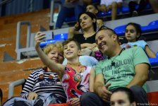 Akrobatika gimnastikası üzrə 25-ci Azərbaycan və Bakı birinciliyinə start verildi (FOTO)