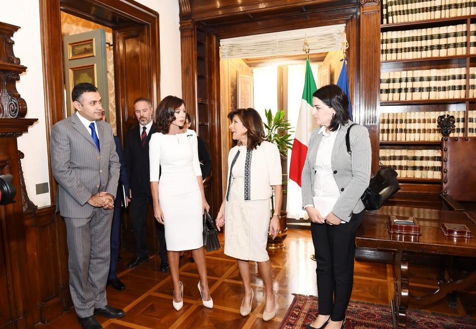 İtaliya Senatının sədri tərəfindən Azərbaycanın Birinci vitse-prezidentinin şərəfinə rəsmi nahar verilib (FOTO)