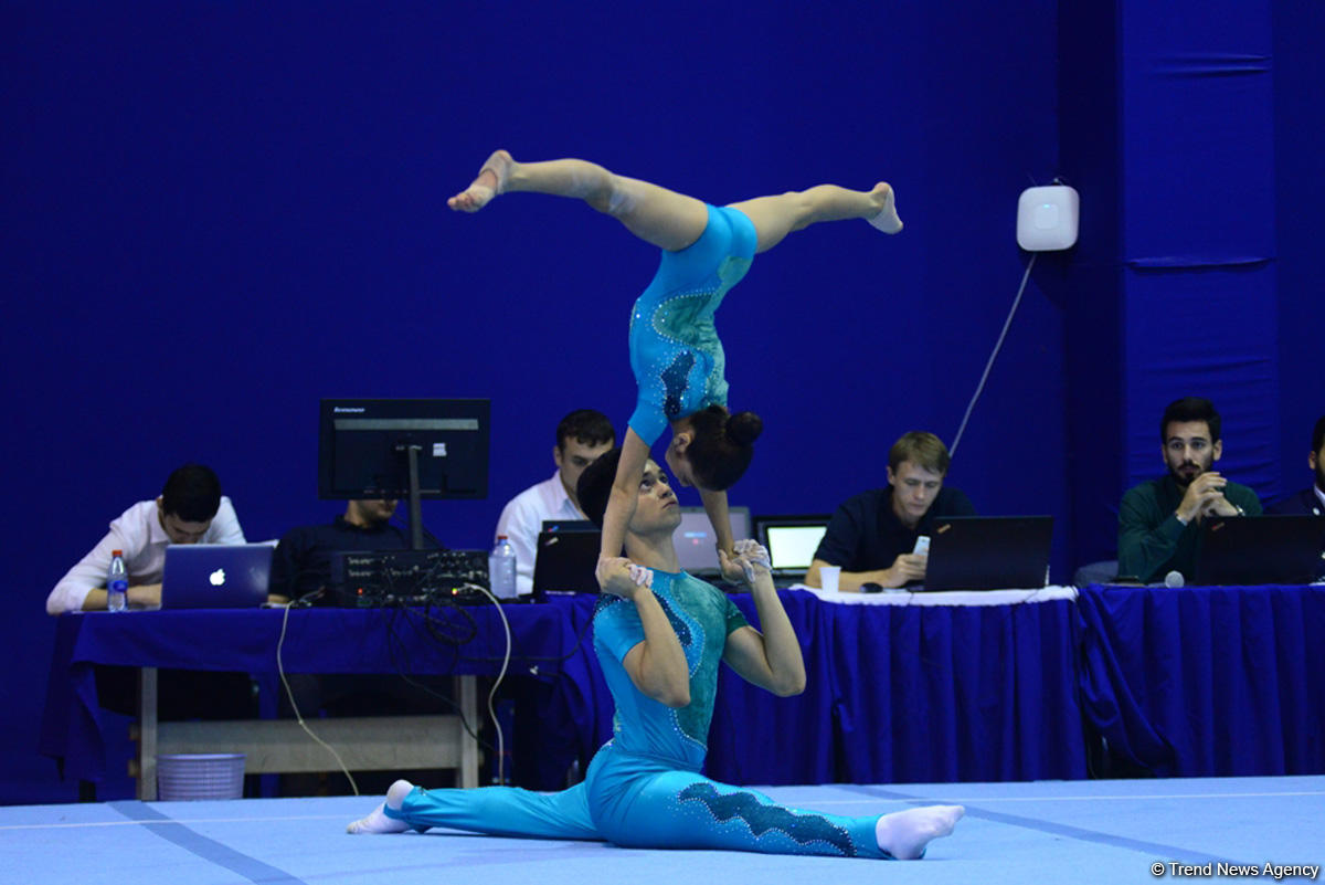 Akrobatika gimnastikası üzrə 25-ci Azərbaycan və Bakı birinciliyinə start verildi (FOTO)