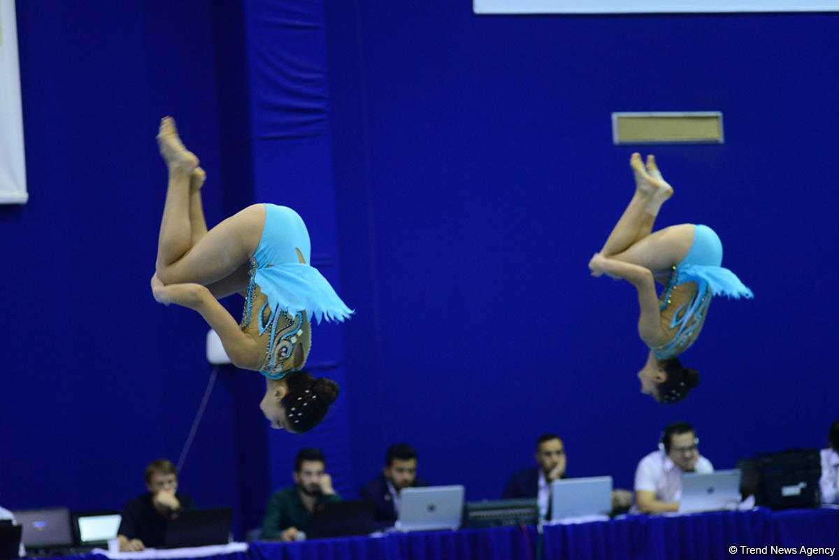Akrobatika gimnastikası üzrə 25-ci Azərbaycan və Bakı birinciliyinə start verildi (FOTO)