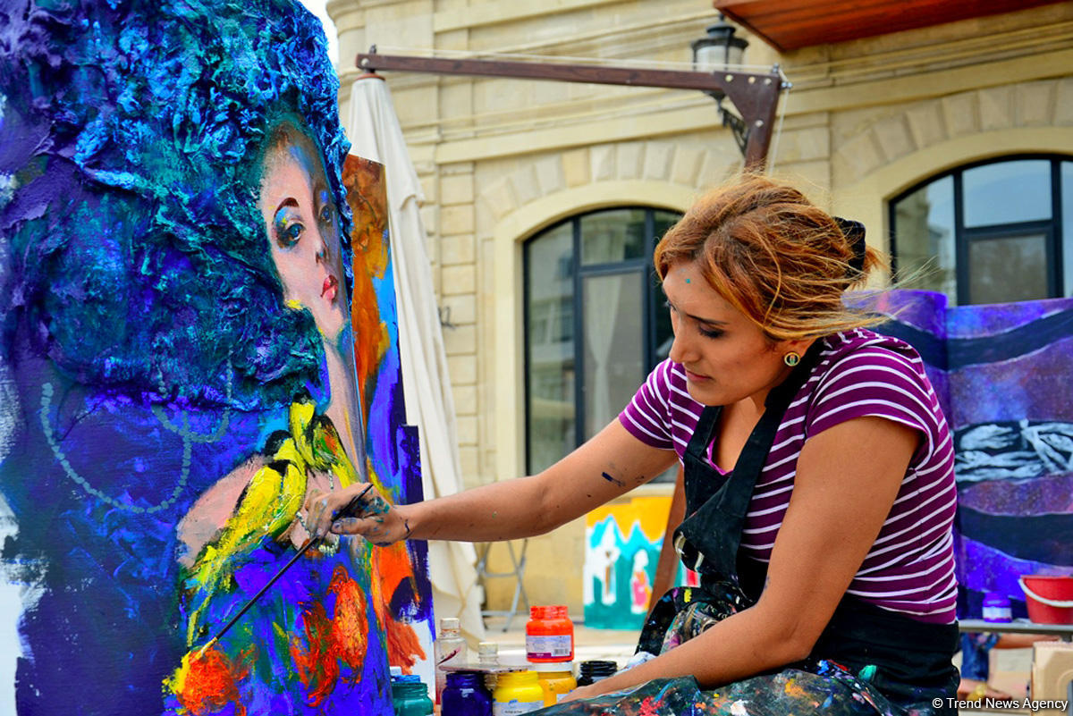 Nəsimi Festivalı çəçivəsində "Qız Qalası" festivalı başlayıb (FOTO)