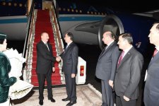 Azərbaycan Prezidenti İlham Əliyev Tacikistana səfərə gəlib (FOTO)