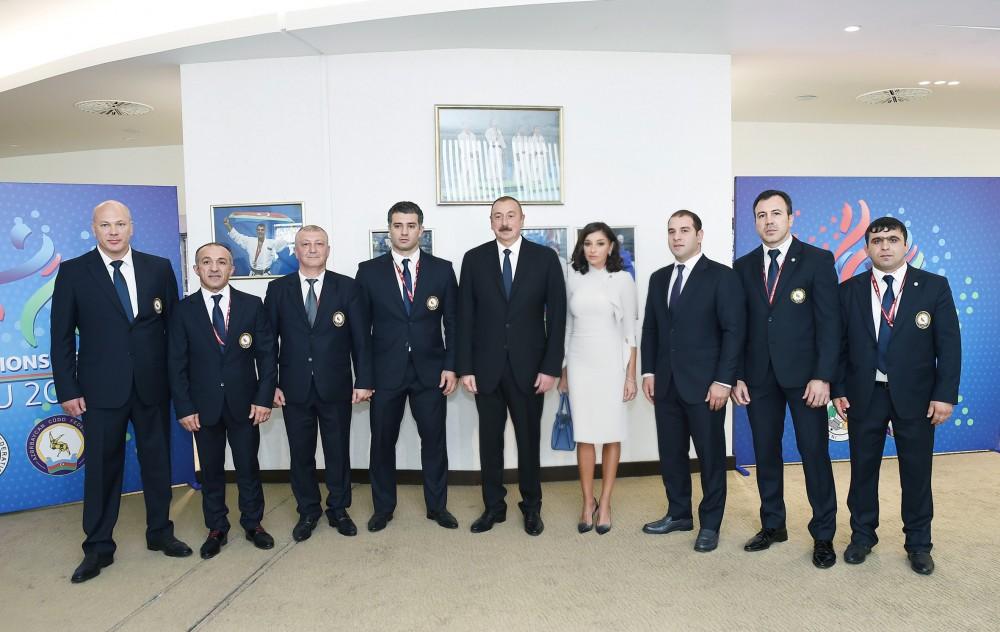 Azərbaycanın Prezidenti və Birinci vitse-prezidenti, Rusiya və Monqolustan prezidentləri cüdo üzrə dünya çempionatının qarışıq komanda yarışlarına baxıblar (YENİLƏNİB-2) (FOTO)