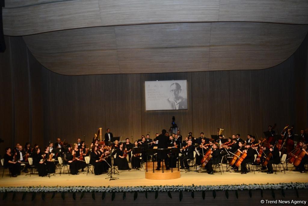 Üzeyir Hacıbəyli X Beynəlxalq Musiqi Festivalı başa çatıb (FOTO)