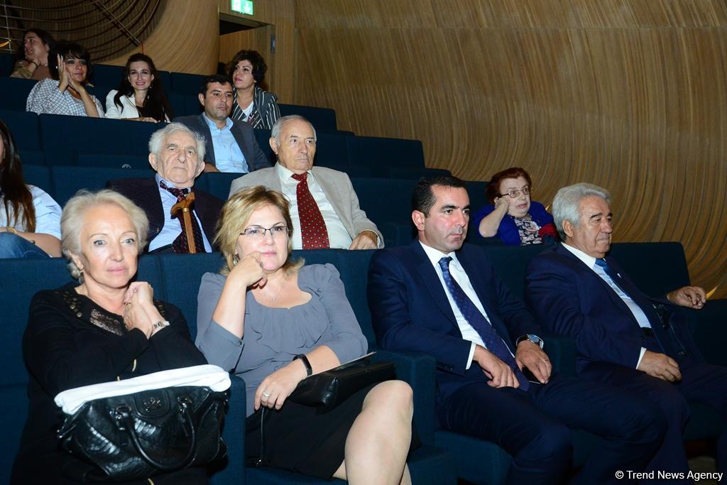 Üzeyir Hacıbəyli X Beynəlxalq Musiqi Festivalı başa çatıb (FOTO)