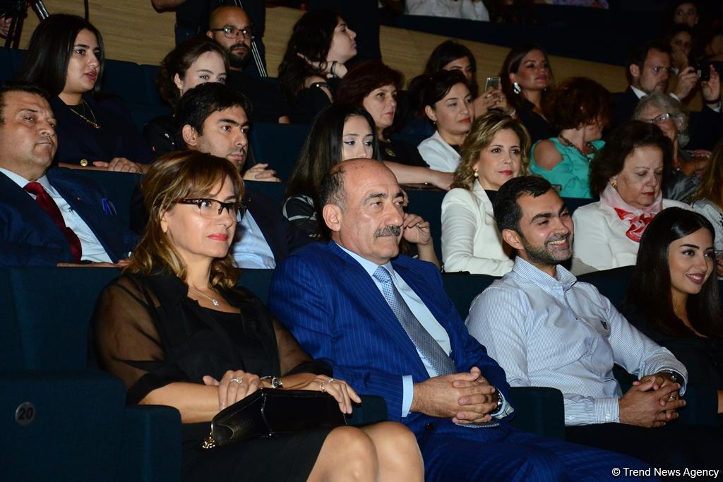Üzeyir Hacıbəyli X Beynəlxalq Musiqi Festivalı başa çatıb (FOTO)