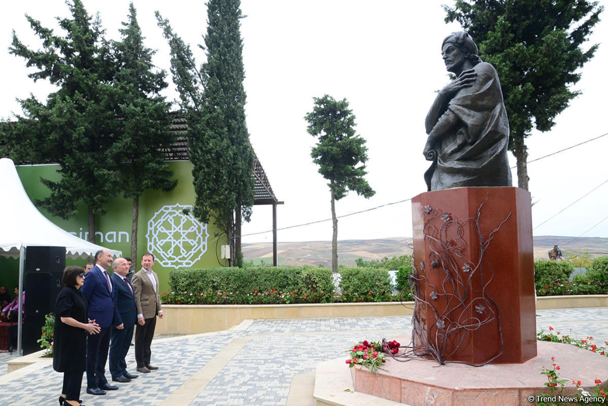 Şamaxıda Nəsimi – şeir, incəsənət və mənəviyyat festivalının təntənəli açılış mərasimi olub (YENİLƏNİB) (FOTO)