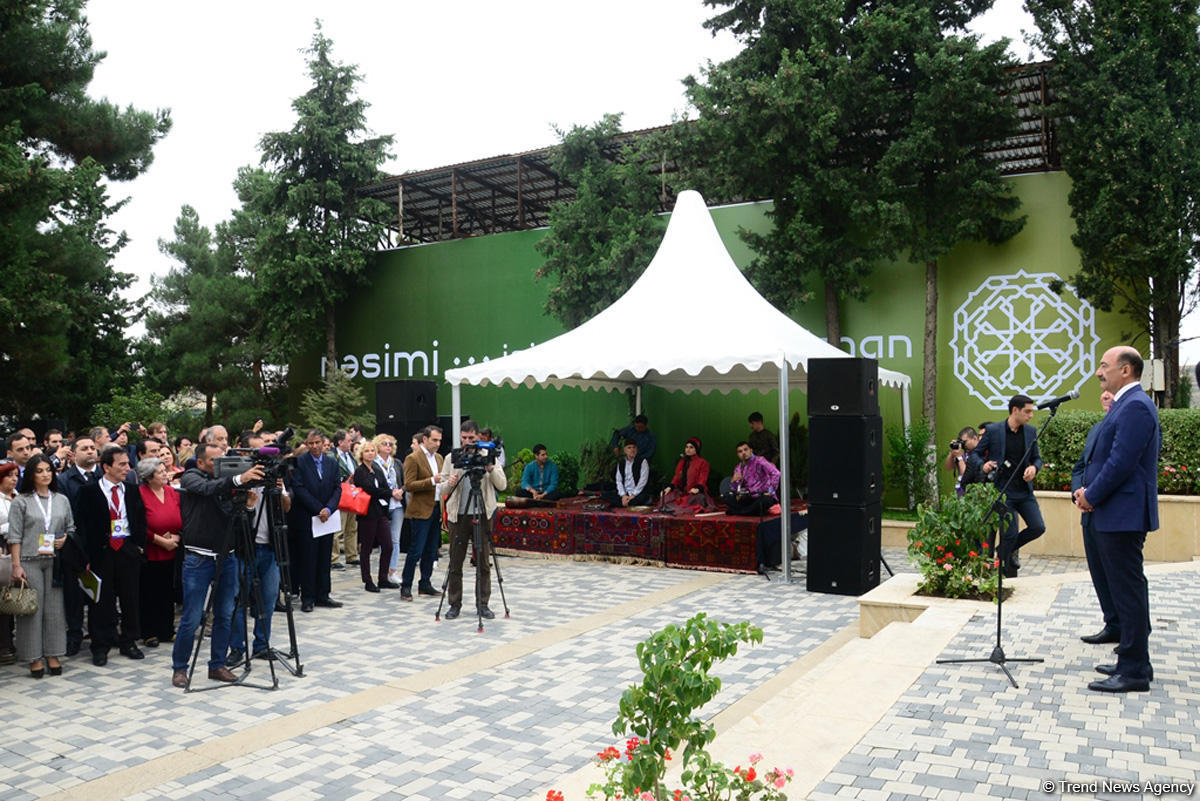 Şamaxıda Nəsimi – şeir, incəsənət və mənəviyyat festivalının təntənəli açılış mərasimi olub (YENİLƏNİB) (FOTO)