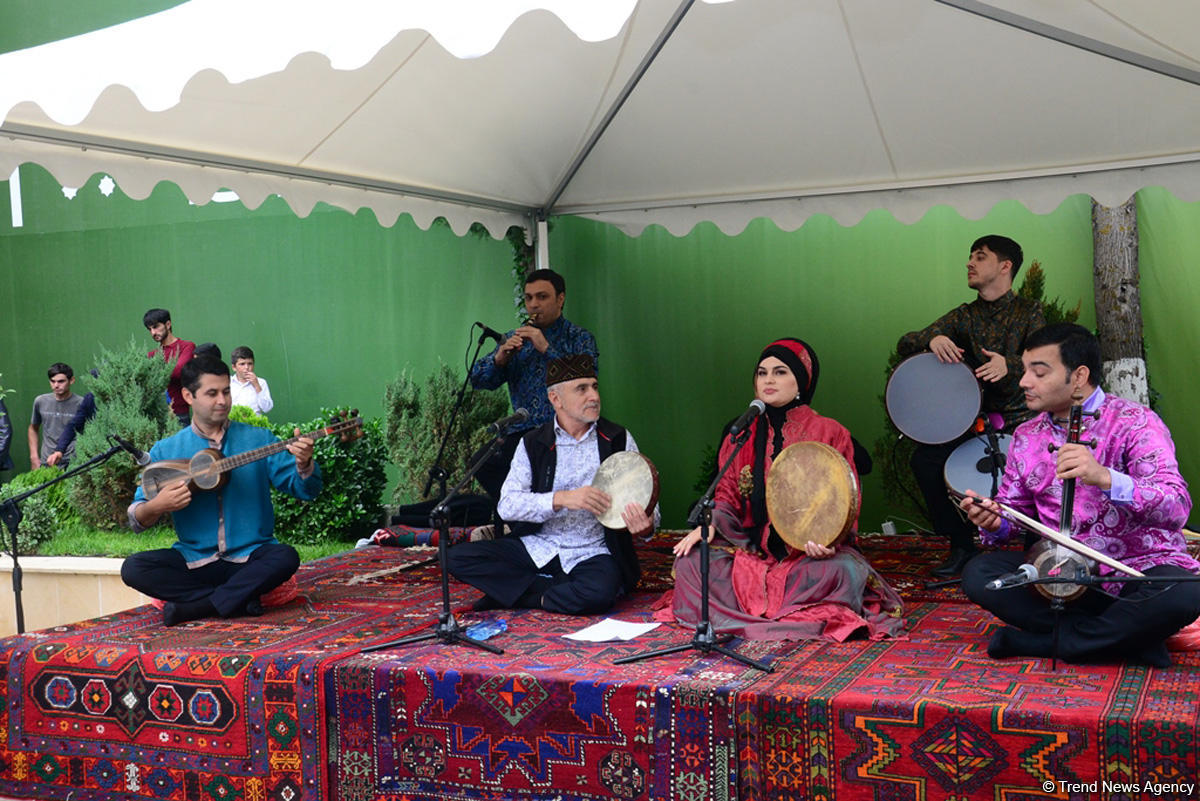 Şamaxıda Nəsimi – şeir, incəsənət və mənəviyyat festivalının təntənəli açılış mərasimi olub (YENİLƏNİB) (FOTO)