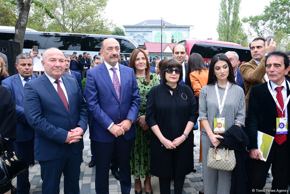 Şamaxıda Nəsimi – şeir, incəsənət və mənəviyyat festivalının təntənəli açılış mərasimi olub (YENİLƏNİB) (FOTO)