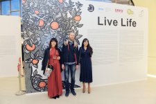 Leyla Əliyeva Heydər Əliyev Mərkəzində Nəsimi – şeir, sənət və mənəviyyat Festivalı çərçivəsində sərgilərin açılışında iştirak edib (FOTO)
