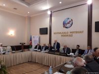 Bakıda Qafqazda regional təhlükəsizliyə ikili yanaşma və İslam dəyərlərinə təxribatlarla bağlı "dəyirmi masa" keçirilib (FOTO)