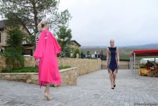 Şamaxıda Nəsimi Festivalı çərçivəsində "Həssas dəb" defilesi keçirilib (FOTO)