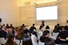 Heydər Əliyev Mərkəzində məşhur almaniyalı alim Mixael Hess “Nəsimi dühası müasir kontekstdə” mövzusunda mühazirə deyib (FOTO)