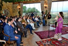 Şamaxıda Nəsimi Festivalı çərçivəsində "Söz" ədəbi layihəsinin finalçılarının yaradıcılıq axşamı keçirilib (FOTO)
