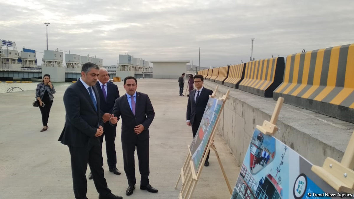 Bakı Beynəlxalq Dəniz Limanı iki yeni buksiri istifadəyə verib (FOTO) (YENİLƏNİB)