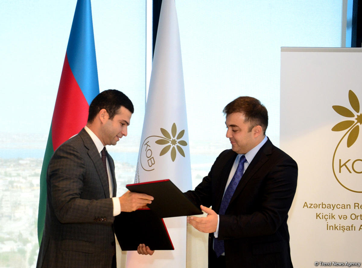 Kiçik və Orta Biznesin İnkişafı Agentliyi və Rusiyanın Azərbaycanlı Gənclər Birliyi arasında Memorandum imzalanıb (FOTO)