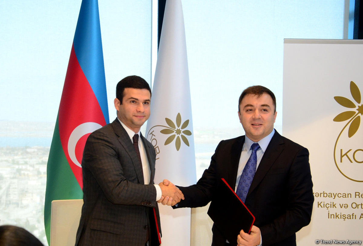 Kiçik və Orta Biznesin İnkişafı Agentliyi və Rusiyanın Azərbaycanlı Gənclər Birliyi arasında Memorandum imzalanıb (FOTO)