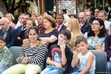 Nəsimi Festivalı çərçivəsində Şirvanşahlar sarayında maraqlı musiqi layihəsi təqdim edilib (FOTO)