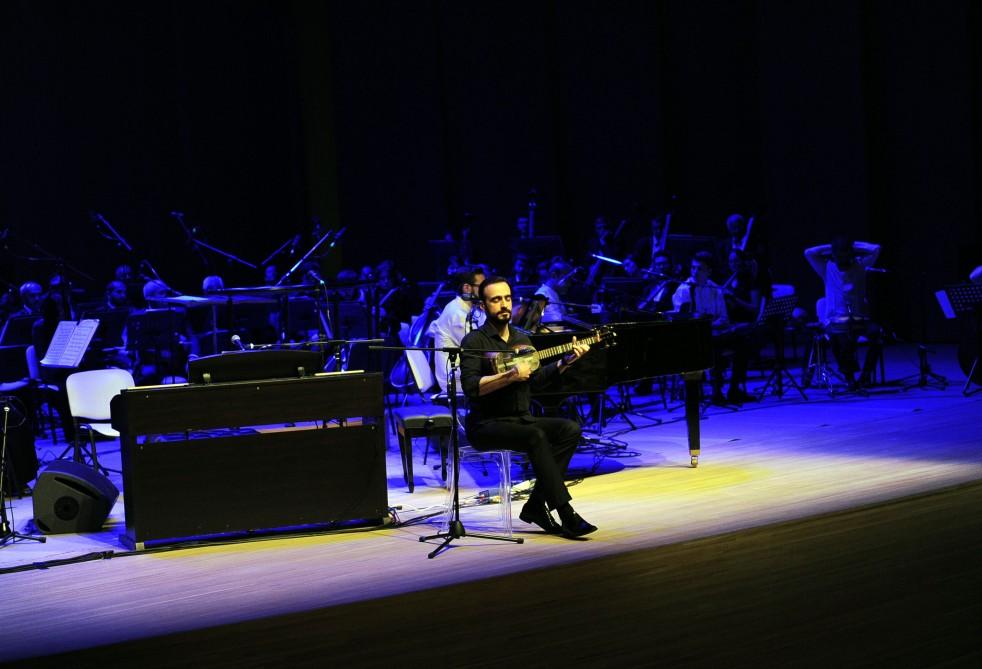 Heydər Əliyev Mərkəzində Nəsimi – şeir, incəsənət və mənəviyyat Festivalının təntənəli açılışı olub (FOTO)