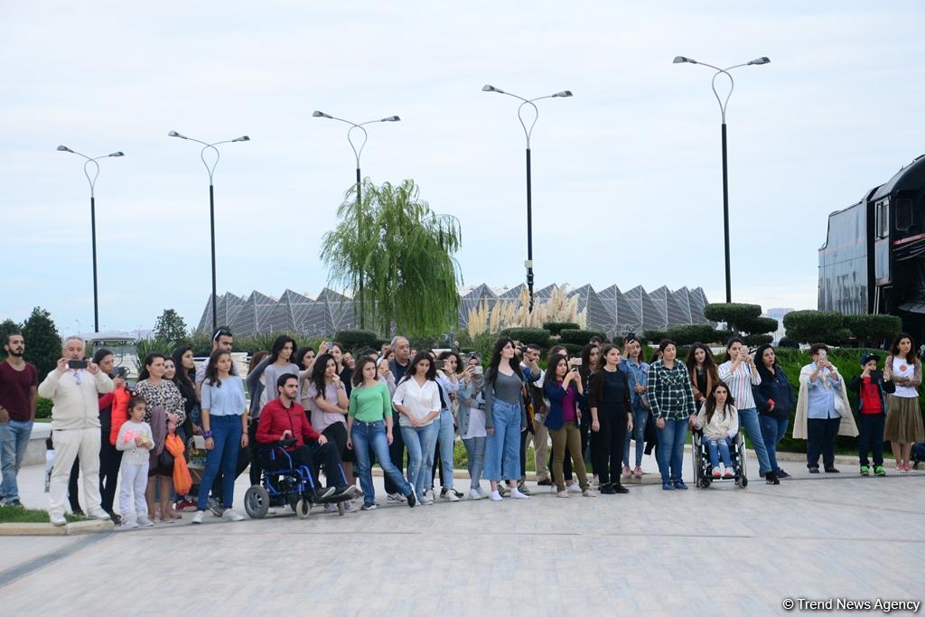 Nəsimi Festivalı çərçivəsində “DanceAbility” inklüziv rəqs qrupunun konserti olub (FOTO)